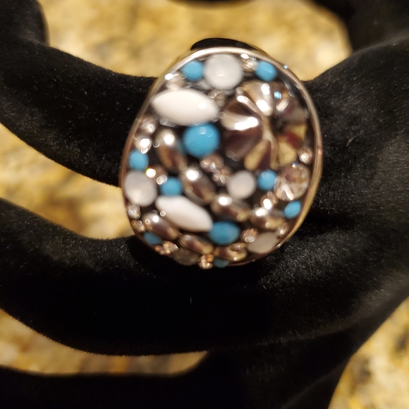 Chroma Austrian Ring - Picture 5 of 7